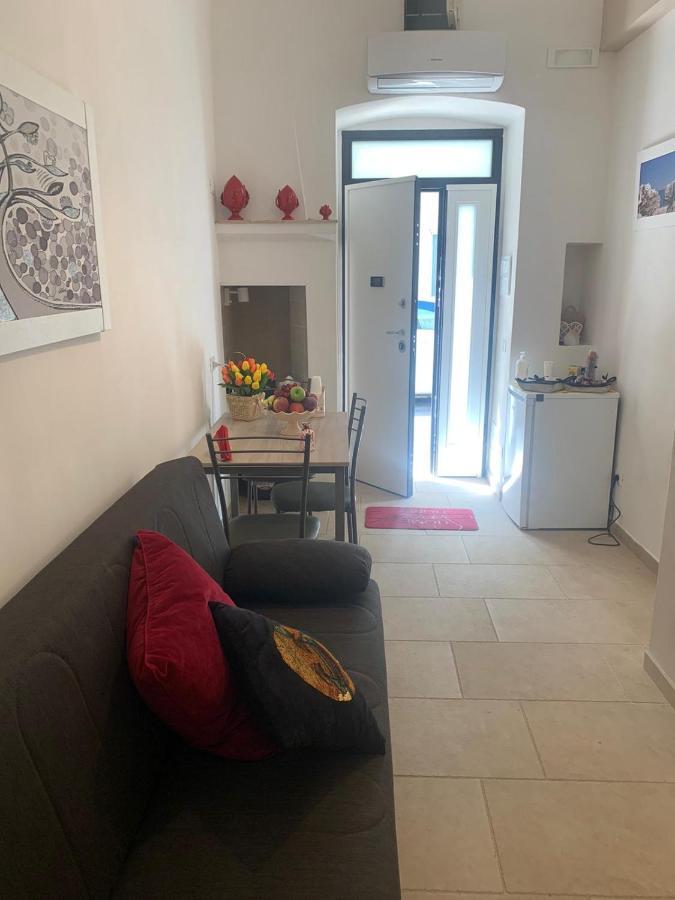 Terry S House Bed and Breakfast Polignano a Mare Exteriör bild
